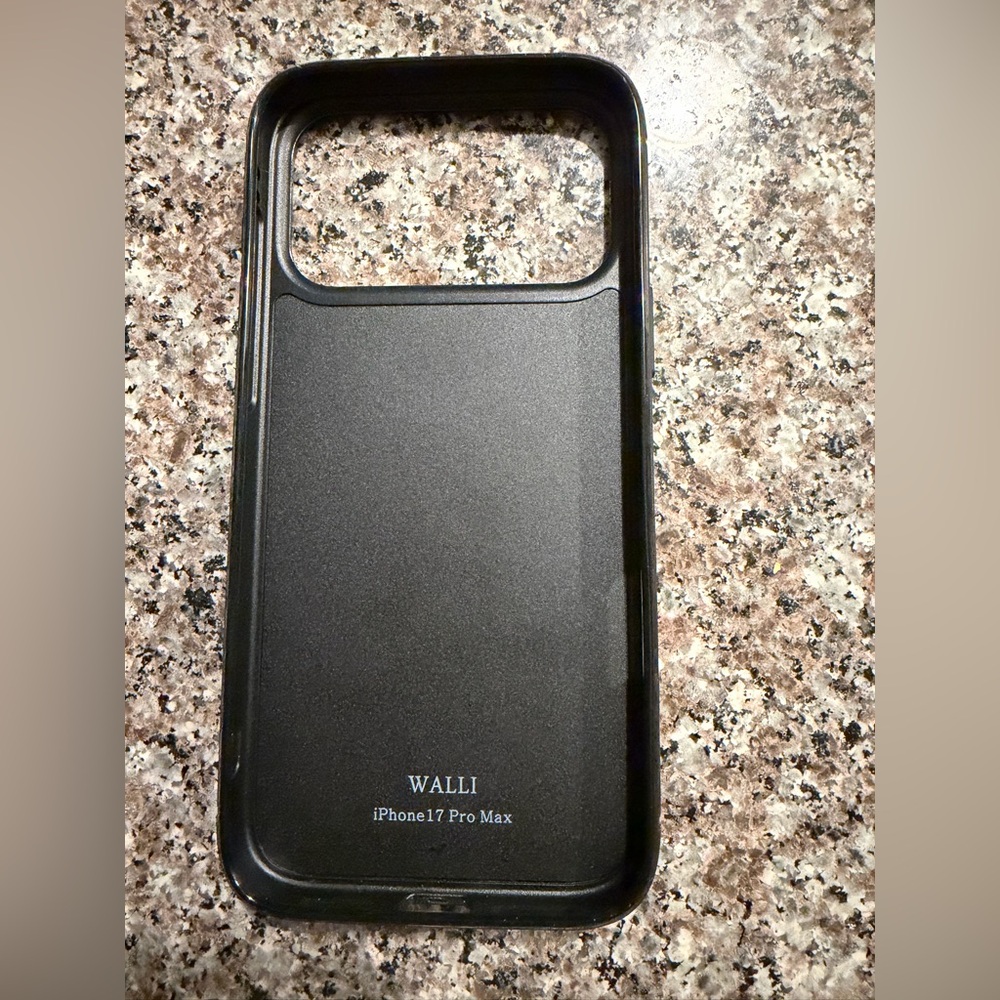 Brand new Walli case - Picture 2 of 3